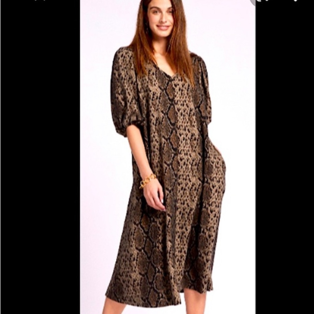 Tyler Boe NWT python maxi dress with pockets. Brand new! Retail 172